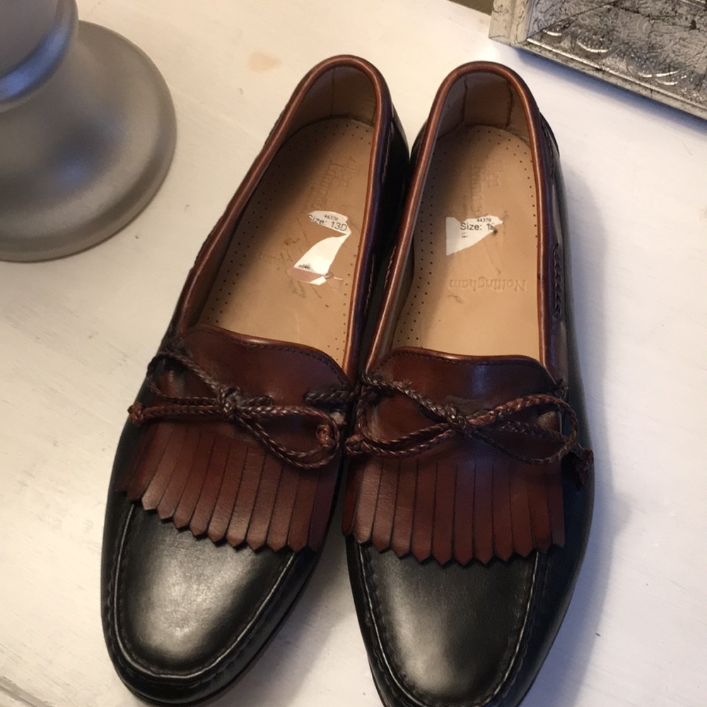 Men’s slip on brown black loafer